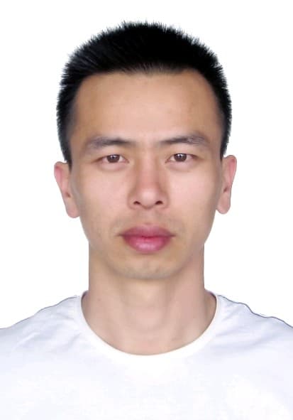 李利