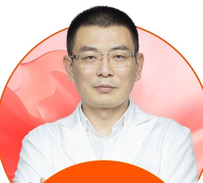 罗俊